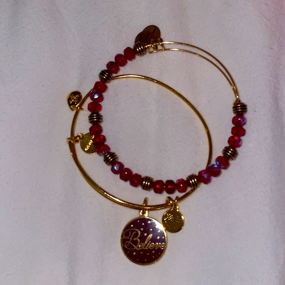 Alex and Ani Gold Believe Bracelet